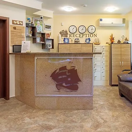 Complex Brigantina 3* ساني بيتش